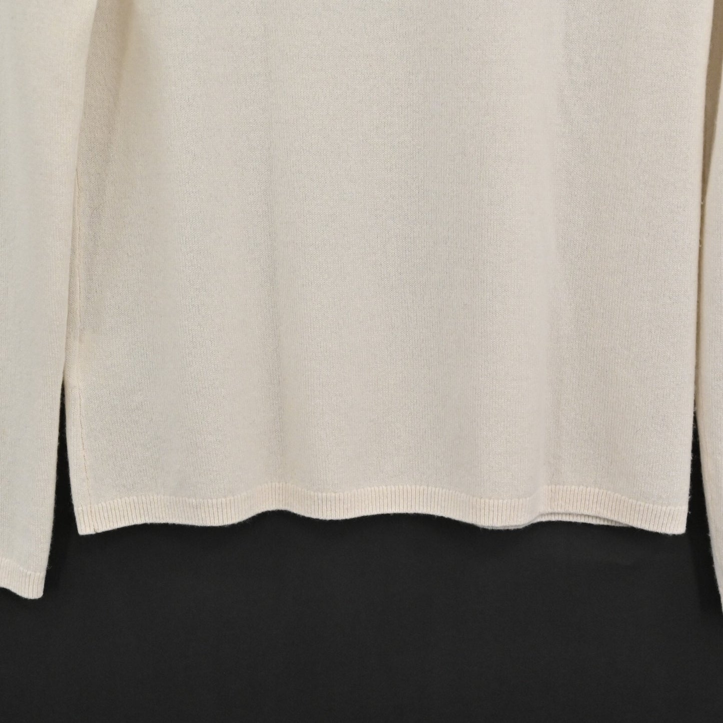 LANDS END Womens Cashmere Sweater Size S Cream Knit Crew Neckline Classic Luxury