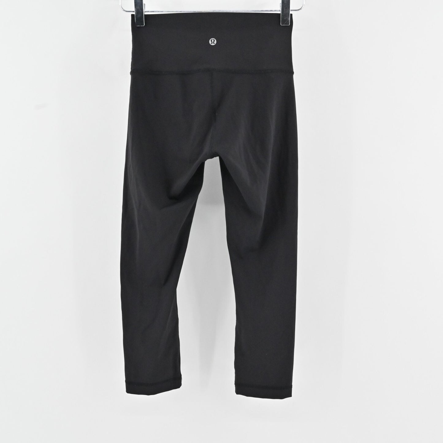 LULULEMON Womens Wunder Under Leggings Size 4 Black Crop Hi Rise Luxtreme Pants