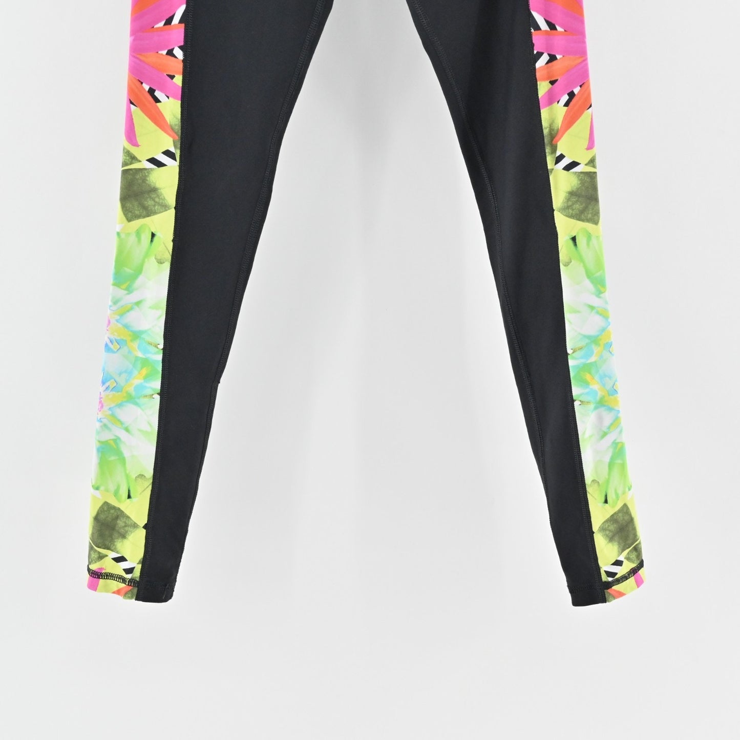 TRINA TURK Womens Recreation Tropicana Leggings Size S Black Athletic Neon Pants