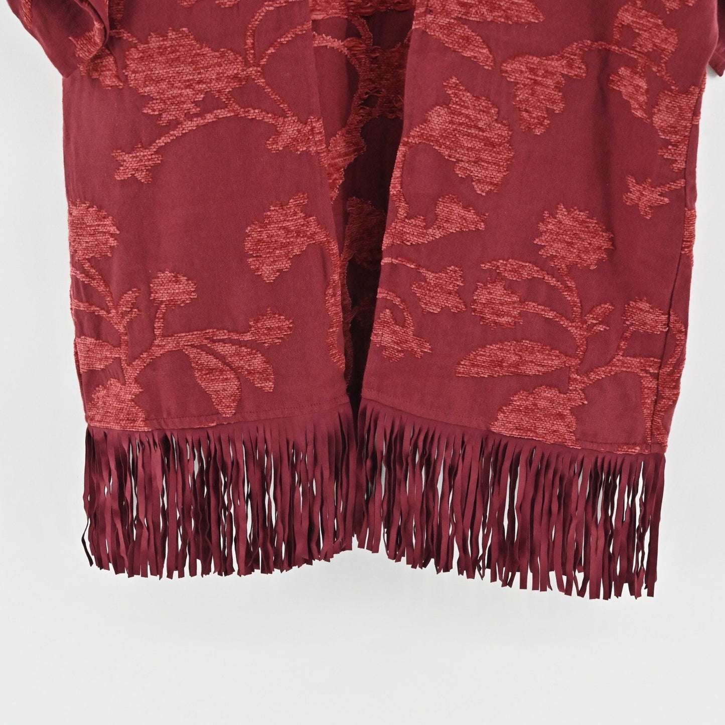 CHICOS Ruana Wrap Womens Size S/M Chenille Floral Jacquard Red Fringe Trim NEW