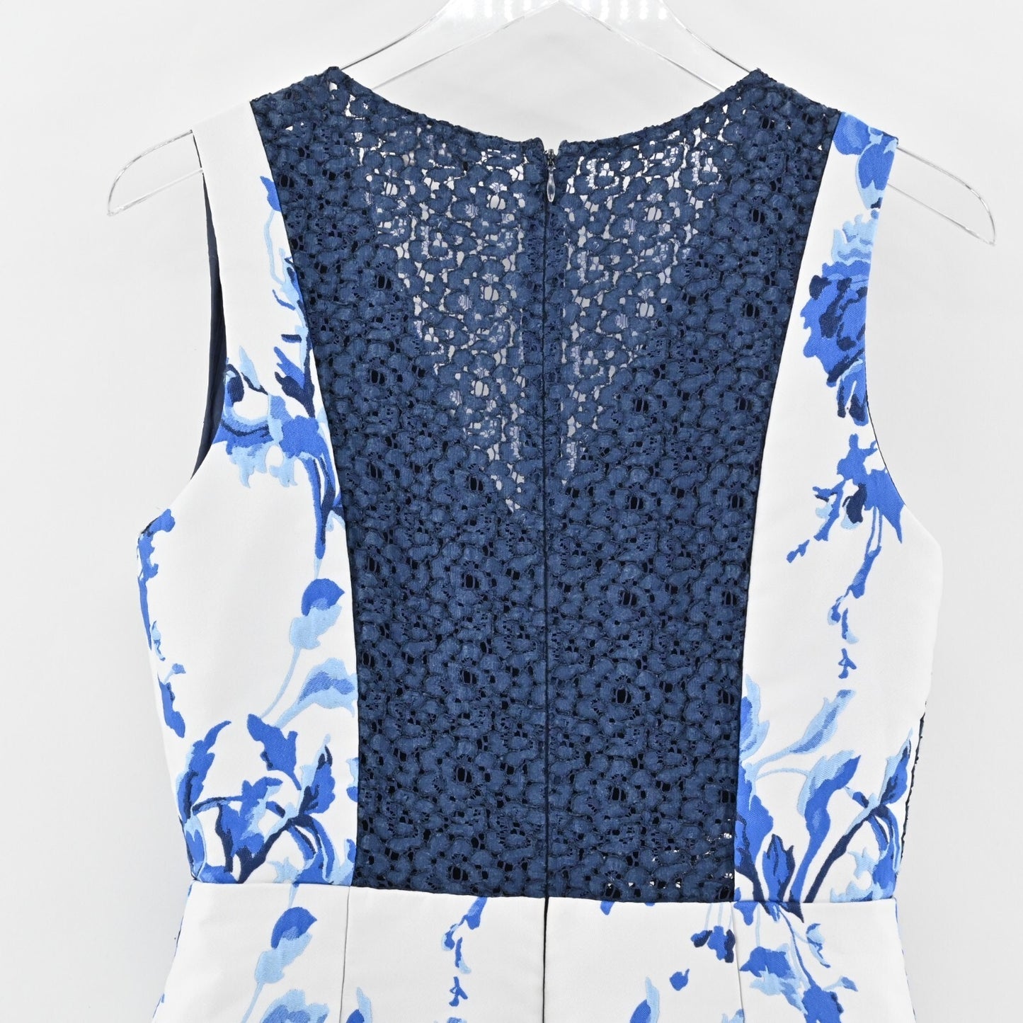 SLATE WILLOW Dress Size 8 Blue Floral Brushstroke Print Sleeveless Lace Back