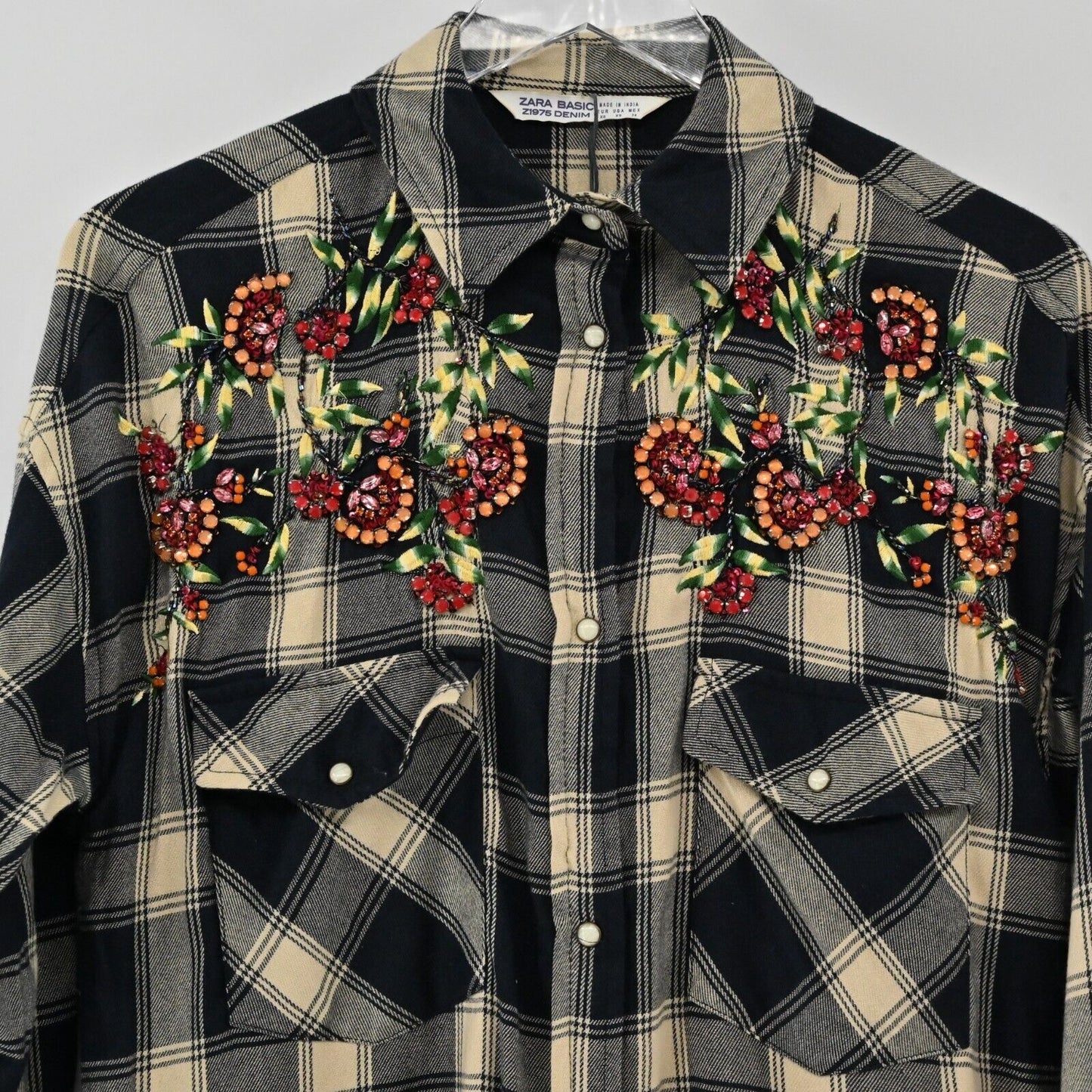ZARA Top Womens Sz XS Plaid Pearl Snap Flannel Floral Embroidery Beading Pockets