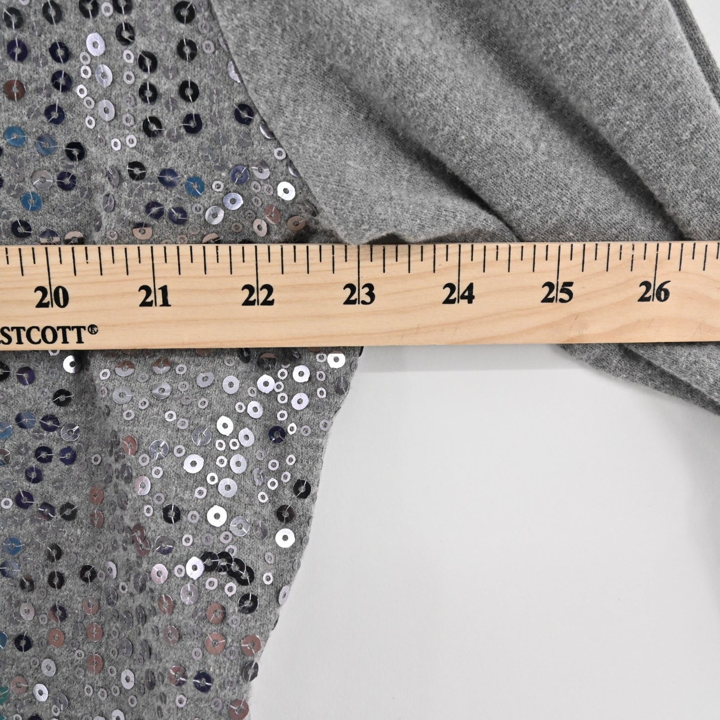 Quacker Factory Womens Sequin Cardigan Size M Silver Gray Button Front Sweater