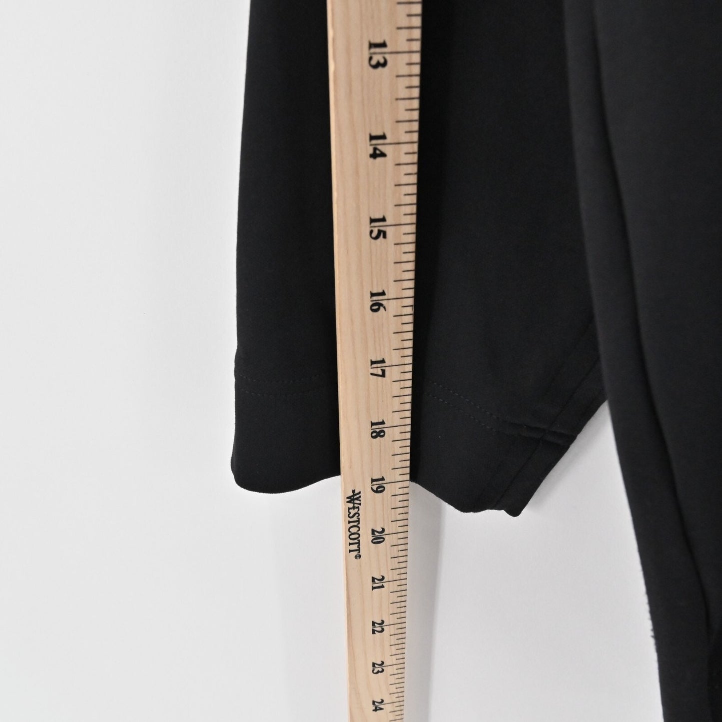 AKRIS Top Womens Sz 12 Black Pleated Hem Blouse Quiet Luxury Whimsigoth Capsule