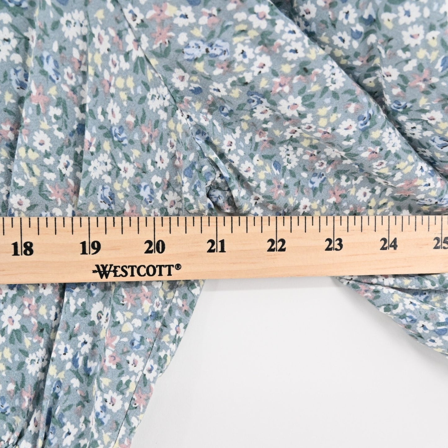 RAILS Dress Size M May Bellflower Multi Floral Print VNeck Smocked Waist Mini