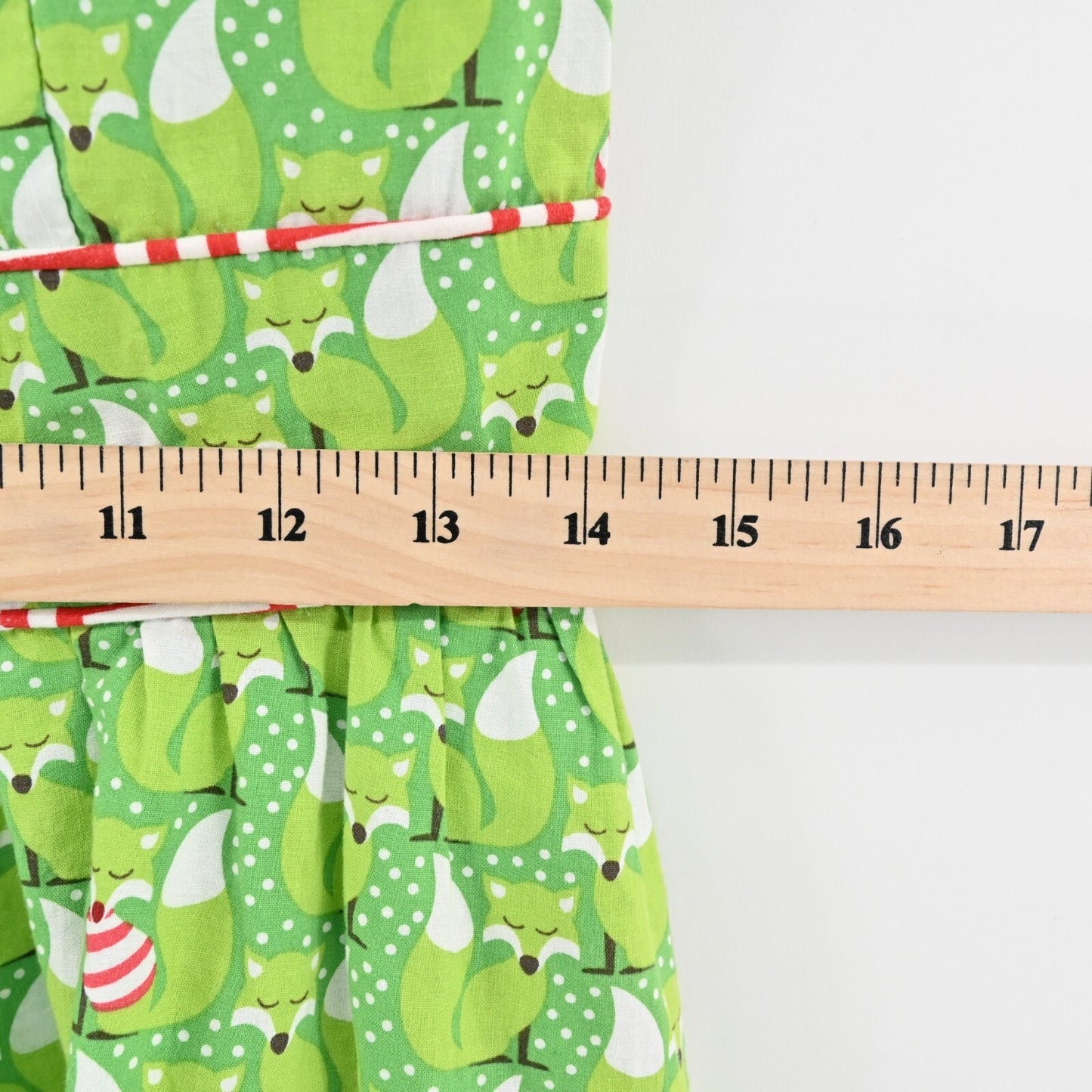 RETROLICIOUS Mandy Foxy Lady Dress Green Fox Christmas RETRO Pinup Size Small M