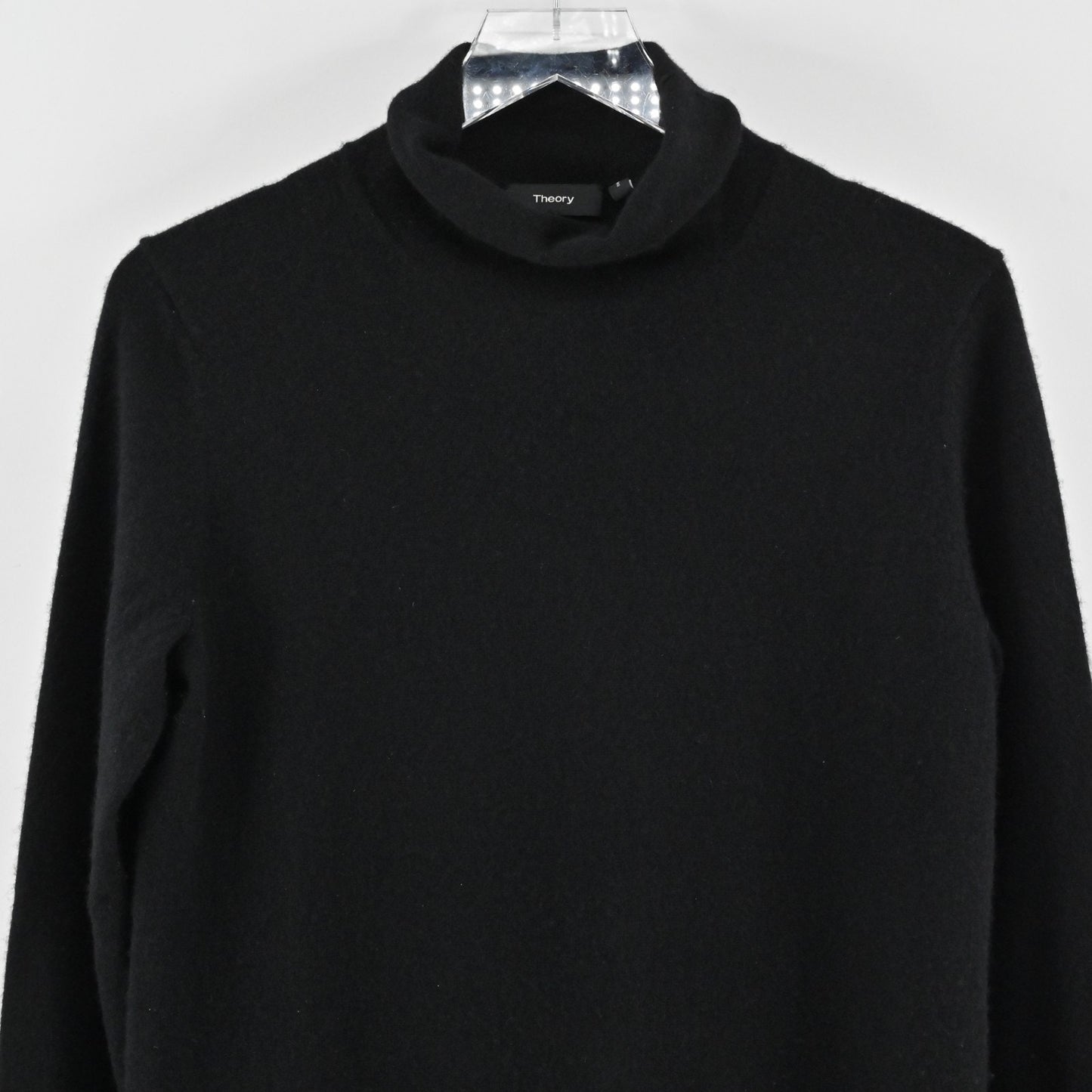 Theory Womens Beninaty Black Cashmere Sweater Size M Longline Tunic Turtleneck