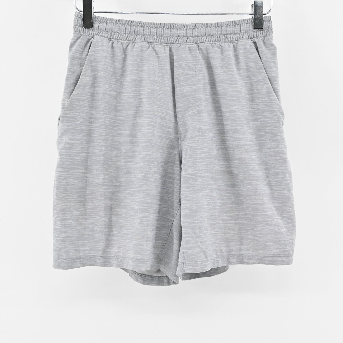 LULULEMON Athletic Shorts Mens Size S Pace Breaker 7" Heathered Light Gray Logo