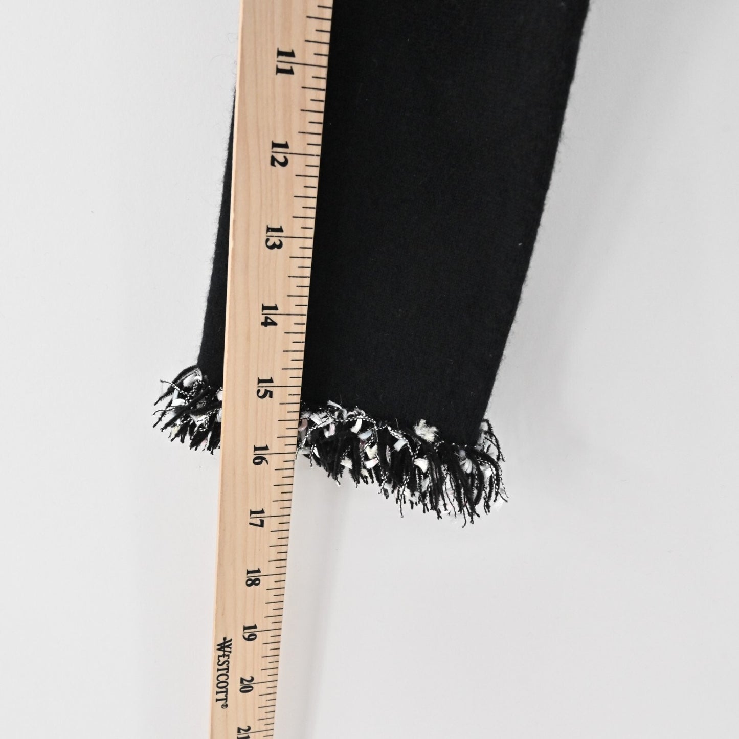 Vtg NEIMAN MARCUS Cashmere Sweater Womens Size S Knit Casual Black Fringe Trim
