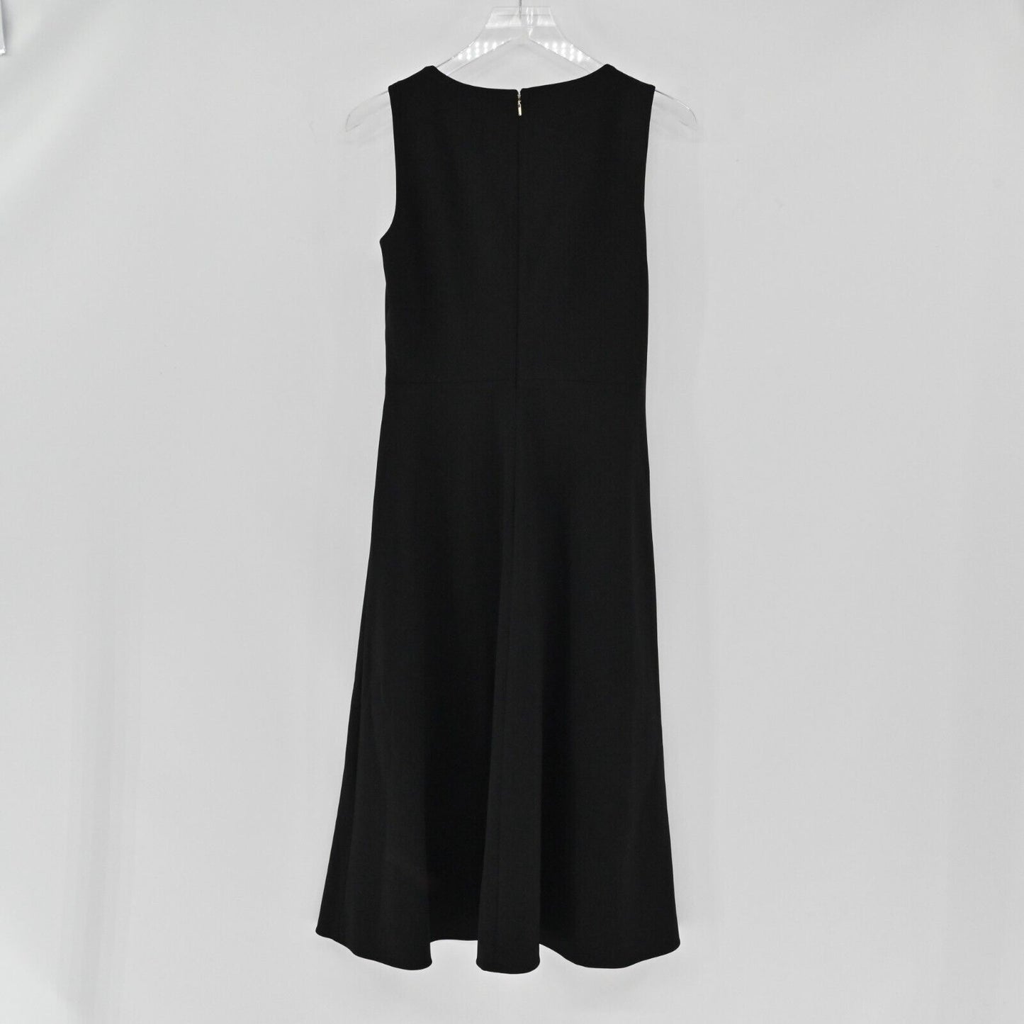 DKNY Dress Womens Size 4 Classic Black Sleeveless VNeck Knee Length Stretch NEW