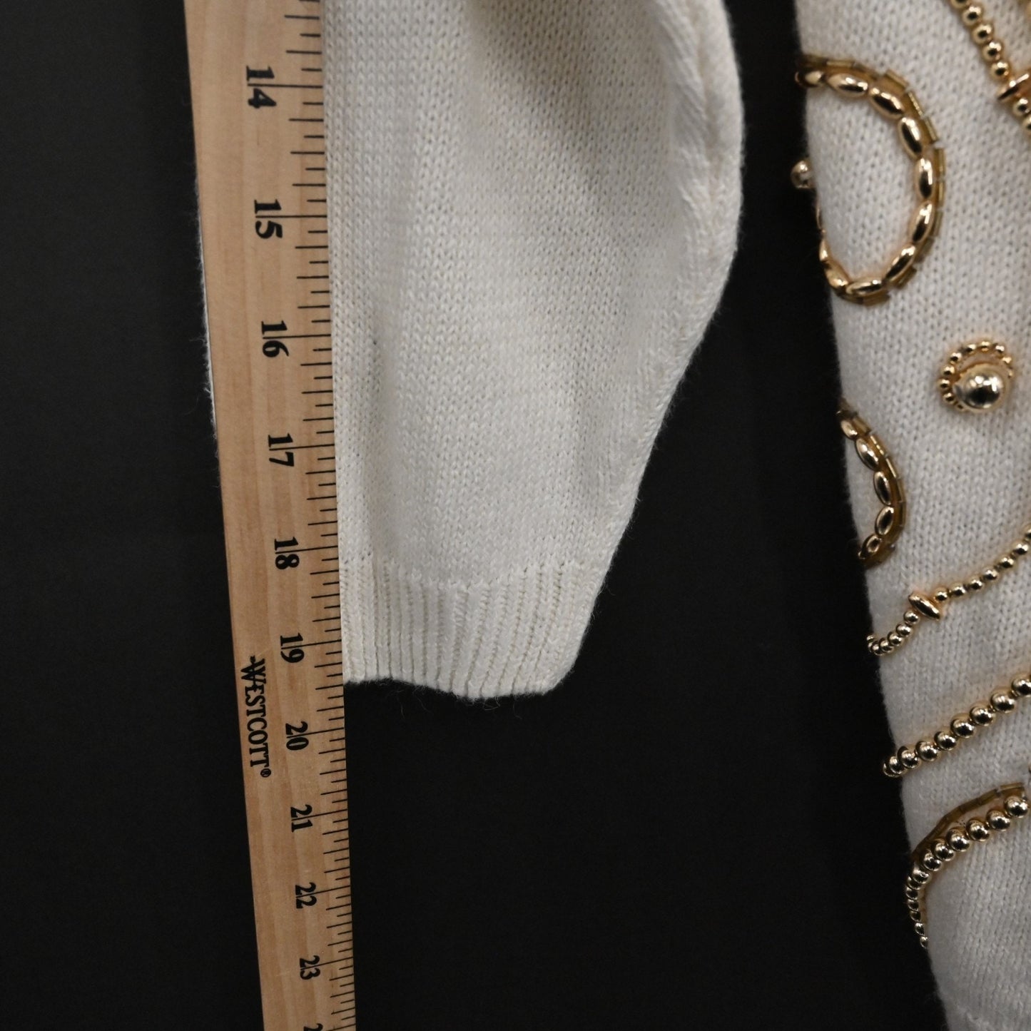 Vtg 80s Womens Gold Beaded Sweater Sz M Cream Victoria Jones Knit Fleur De Lis