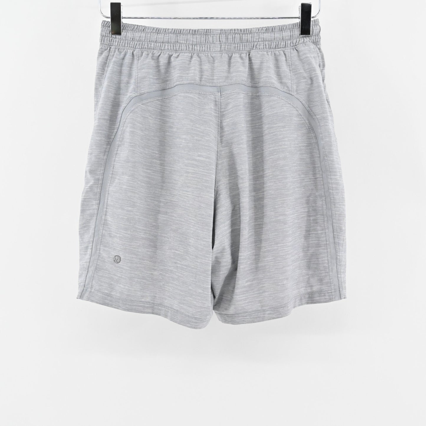 LULULEMON Athletic Shorts Mens Size S Pace Breaker 7" Heathered Light Gray Logo