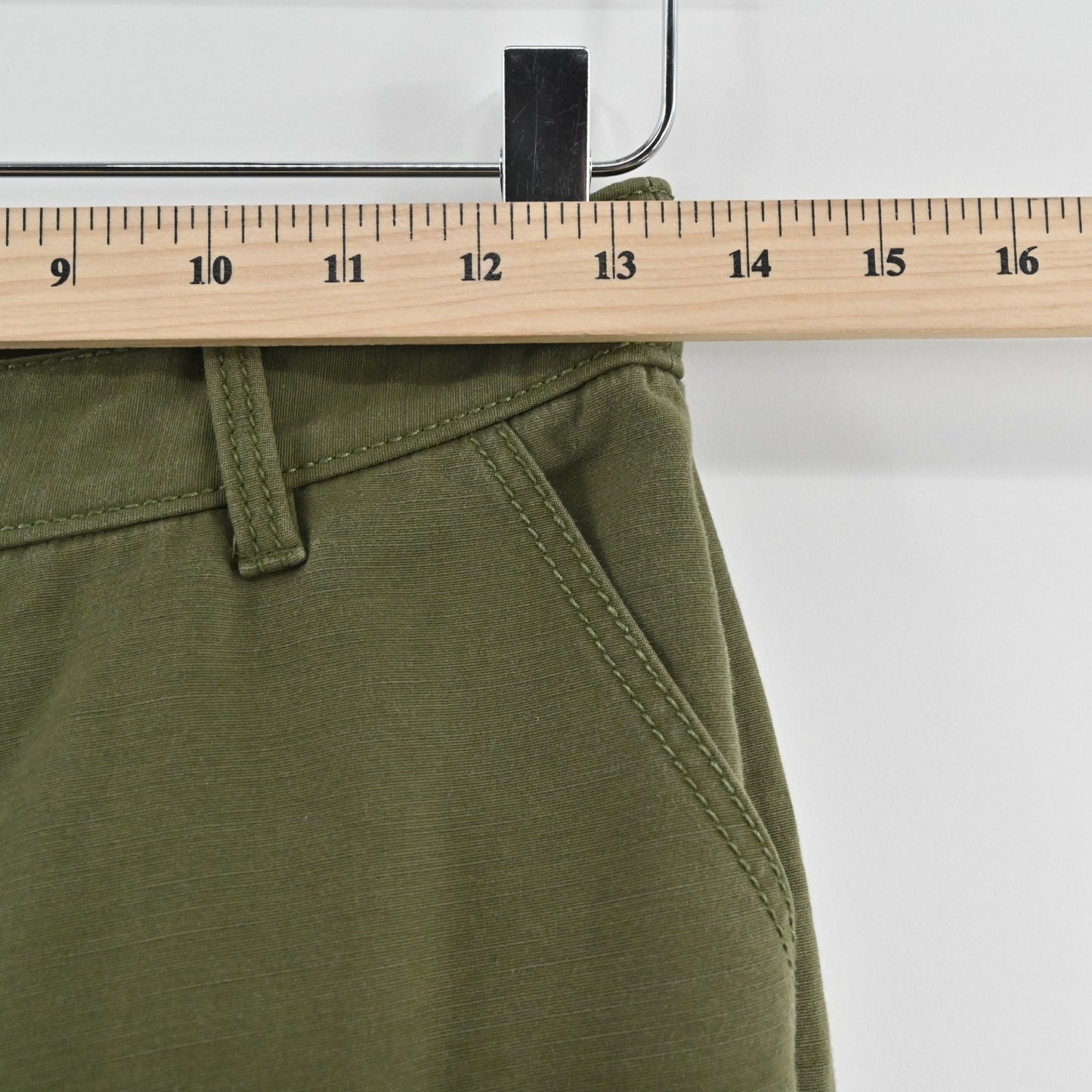 Kate Spade Havana Alma Green Cargo Pants Size 00 Slim Cropped Pocket Zip Trouser