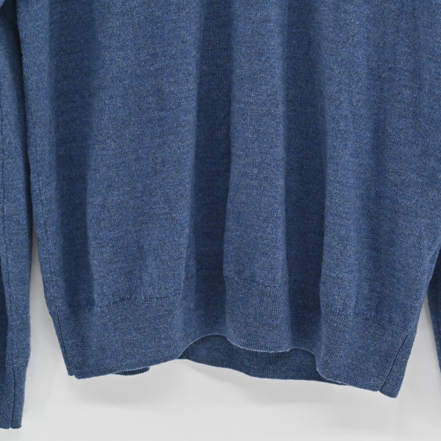BROOKS BROTHERS Mens Merino Wool Sweater Sz L Blue Pullover V Neck Knit Academia