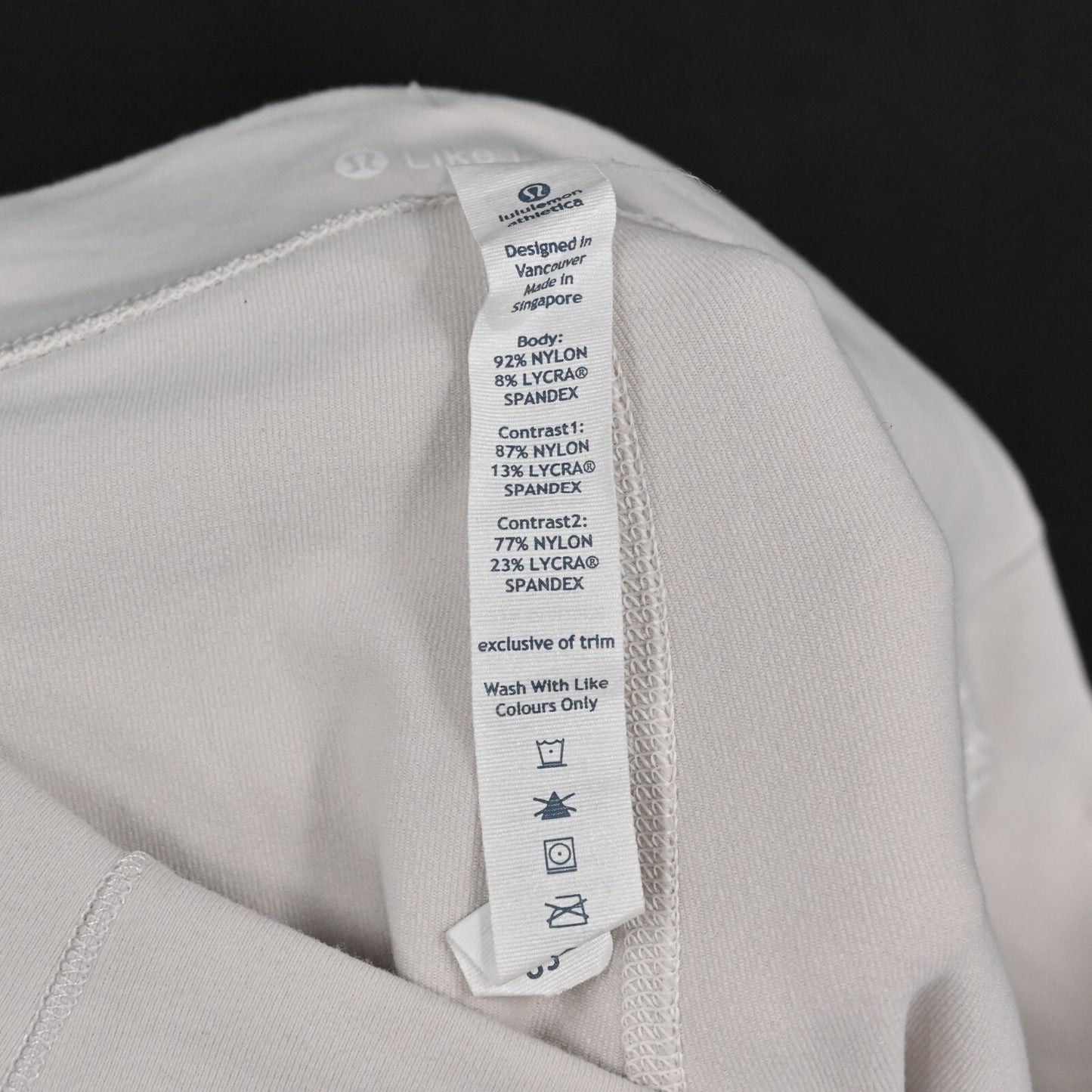 LULULEMON Pants Womens Heat It Up Size 10 Crop White Beige Drawstring Athletic