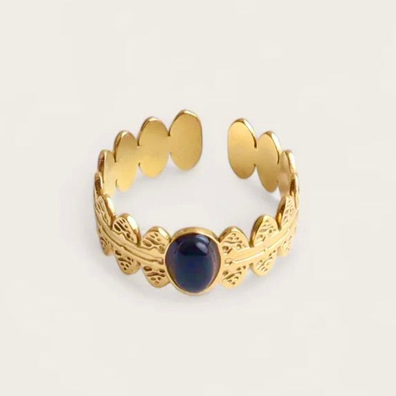 18K Gold Plated Stainless Steel Leaf Pattern Black Stone Adjustable Ring