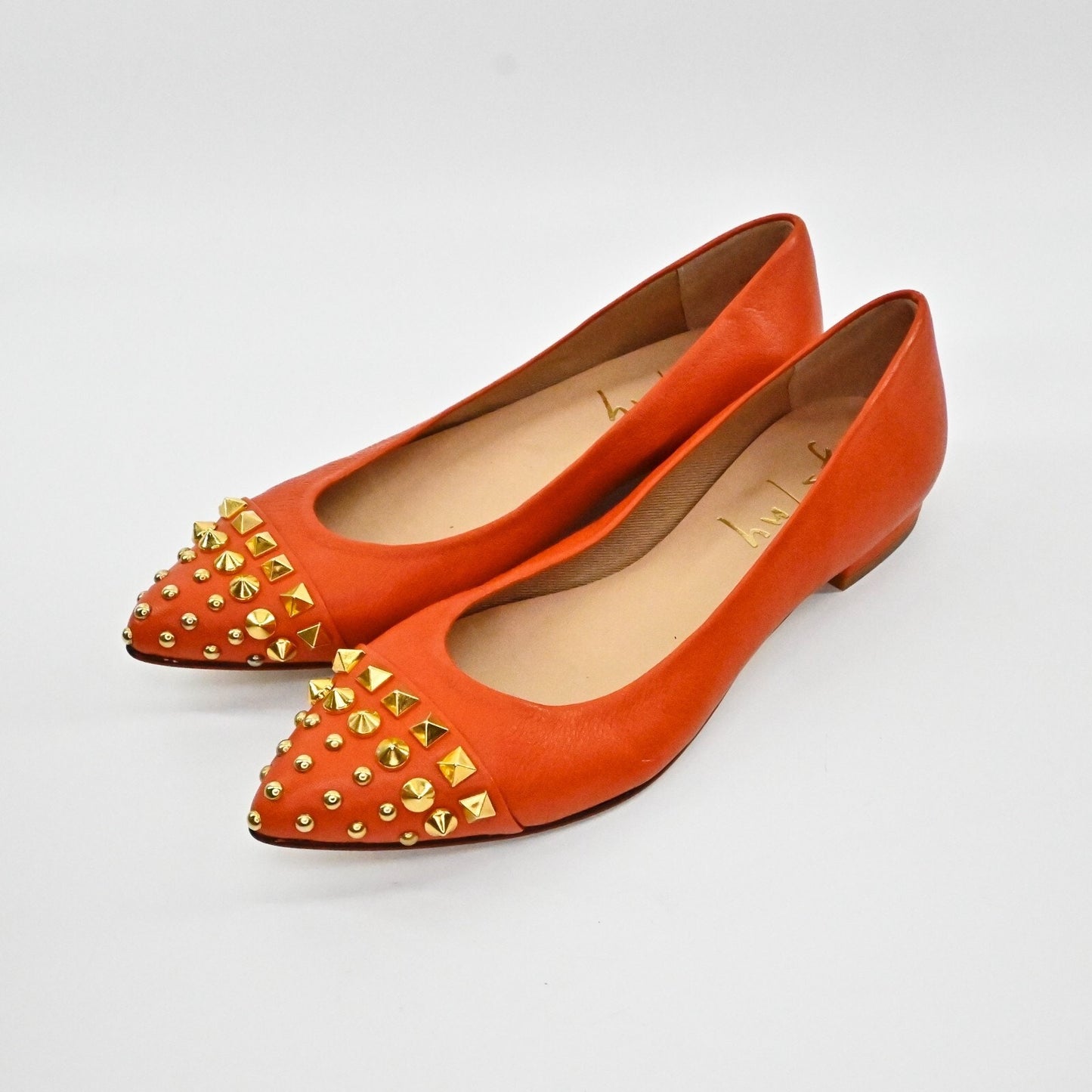 FRENCH SOLE NY Norse Leather Studded Flats Womens Size 5.5B Pointed Toe Gold