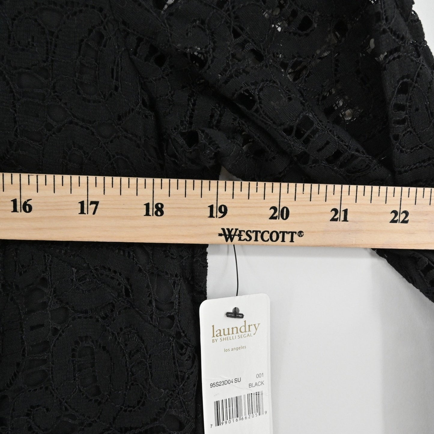 LAUNDRY by SHELLI SEGAL Dress Size 4 Black Lace Dark Romantic Sheer Long Sleeve