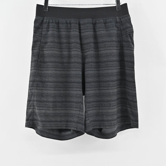 LULULEMON Athletic Shorts Mens Size L Gray Black Print Casual Performance Gym