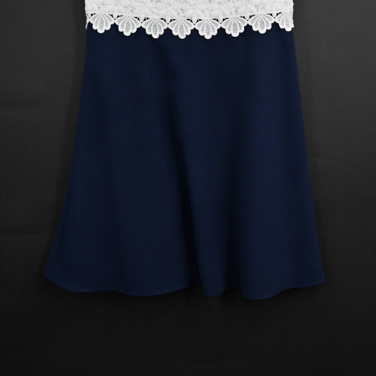 LILLY PULITZER Dress Size 8 Carolyn True Navy White Lace Sleeveless Fit Flare