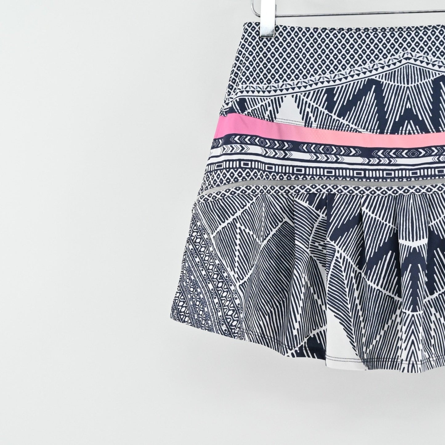 Lucky in Love Tennis Skort Size M Pleated Golf Skirt Pickle Ball Activewear