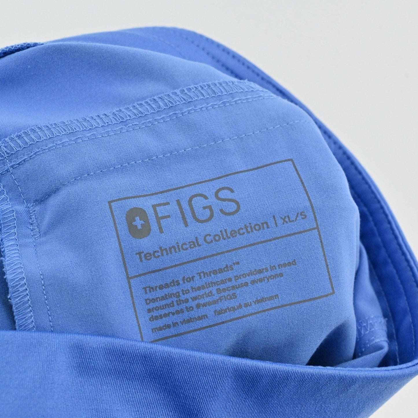 FIGS Mens Axim Technical Collection Scrub Pants Size L Short Blue Cargo T2001S