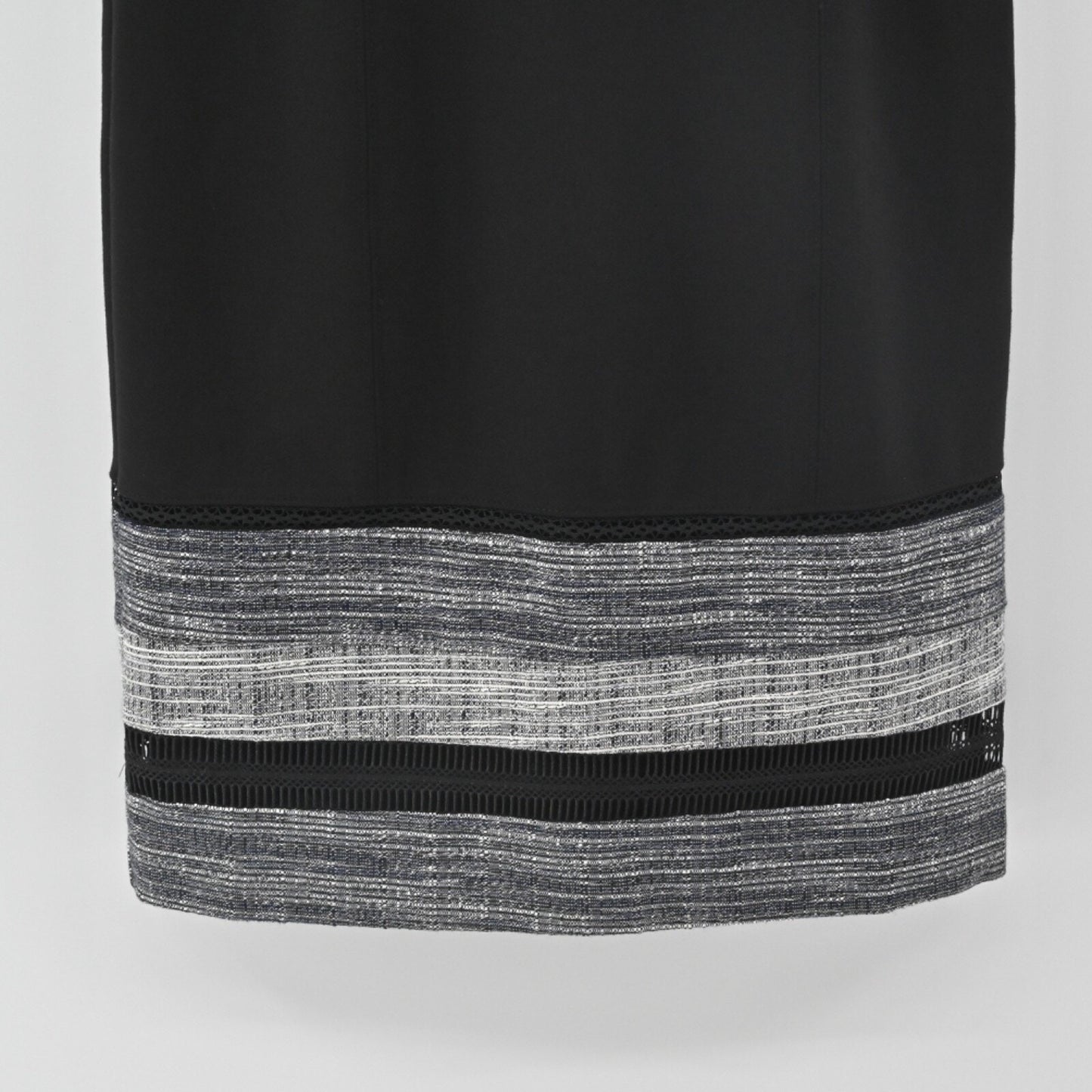 WHBM Sheath Dress Size 2 Black Sleeveless Tweed Trim Stripe Minimalist Elegant