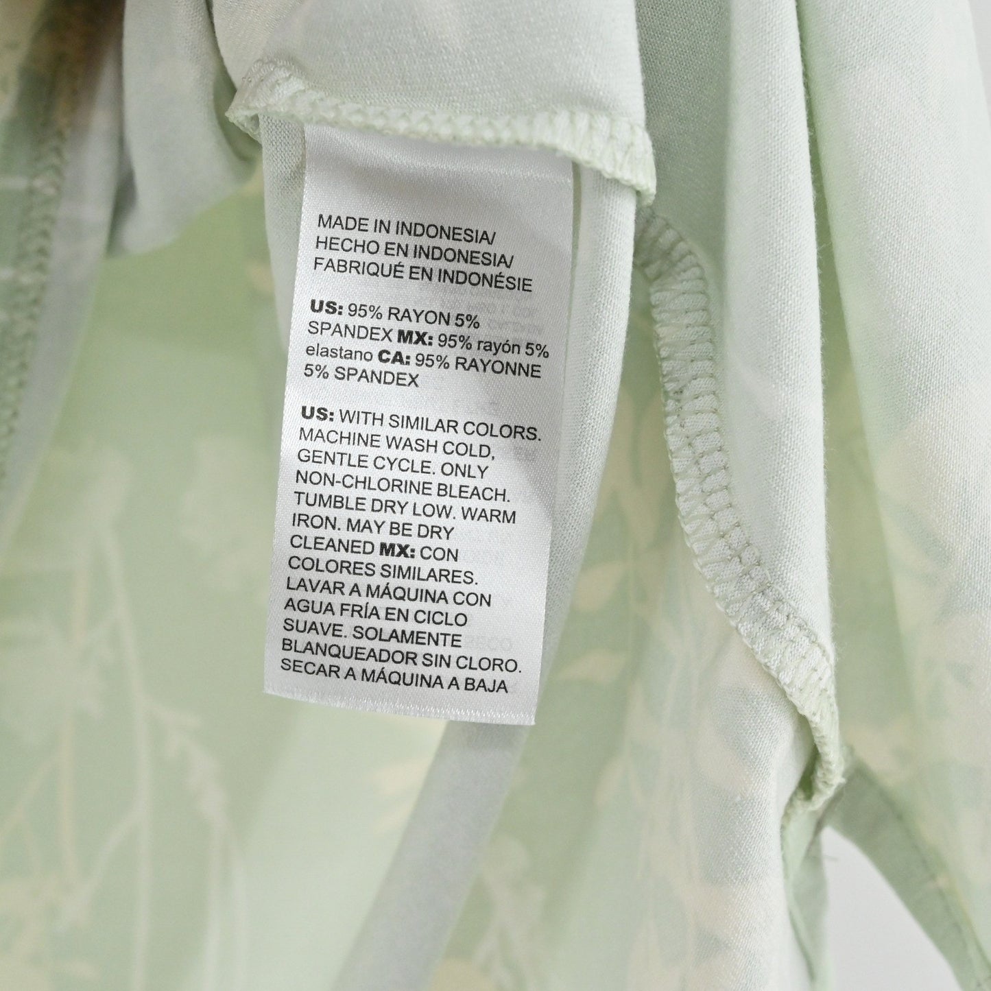 Chicos Bouquet Polish Knit Tank Top Size L Floral Sleeveless Green