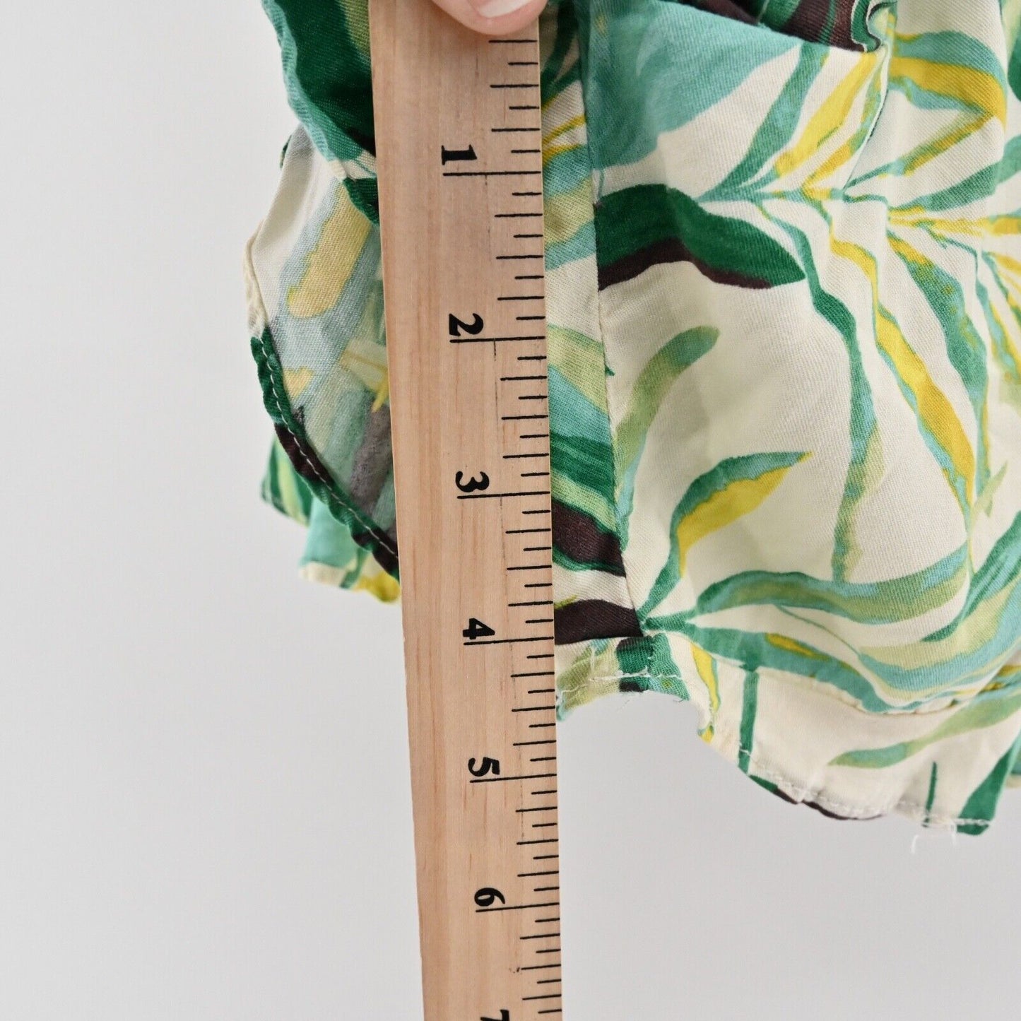 TORRID Romper Womens Size L Tropical Print Spaghetti Strap V Neck Ruffle Challis