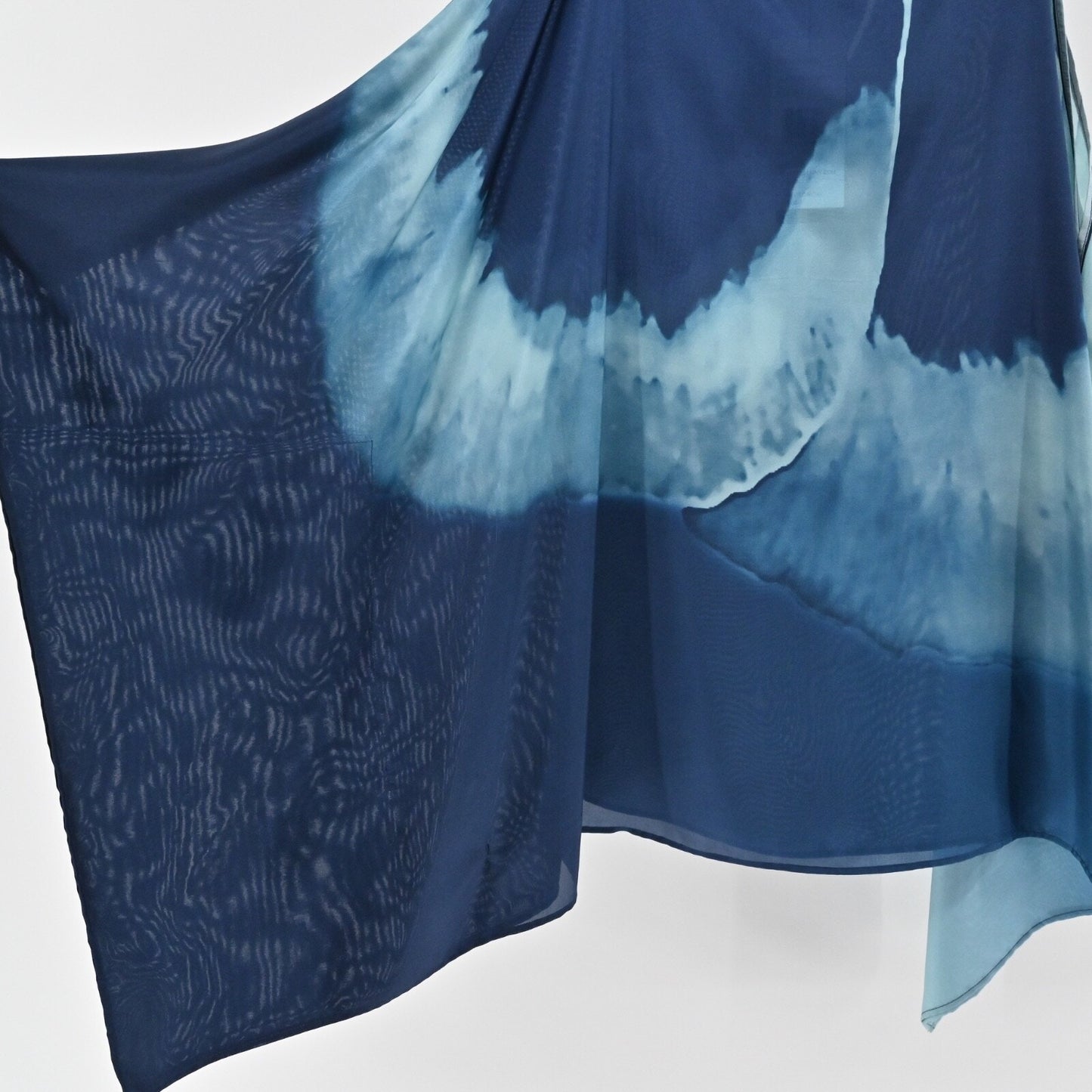 LAFAYETTE 148 Womens Silk Tie Dye Top Sz M Blue Cold Shoulder Dolman Sleeve NEW
