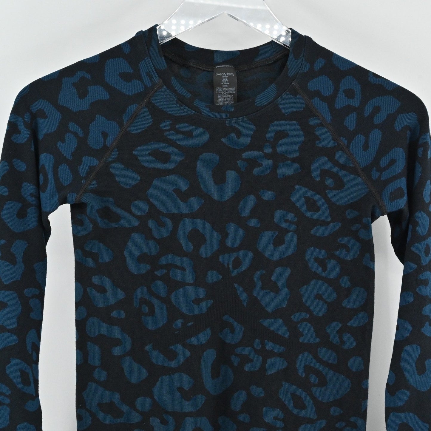 SWEATY BETTY Glisten Seamless Long Sleeve Top Size XS Blue Black Animal Athletic