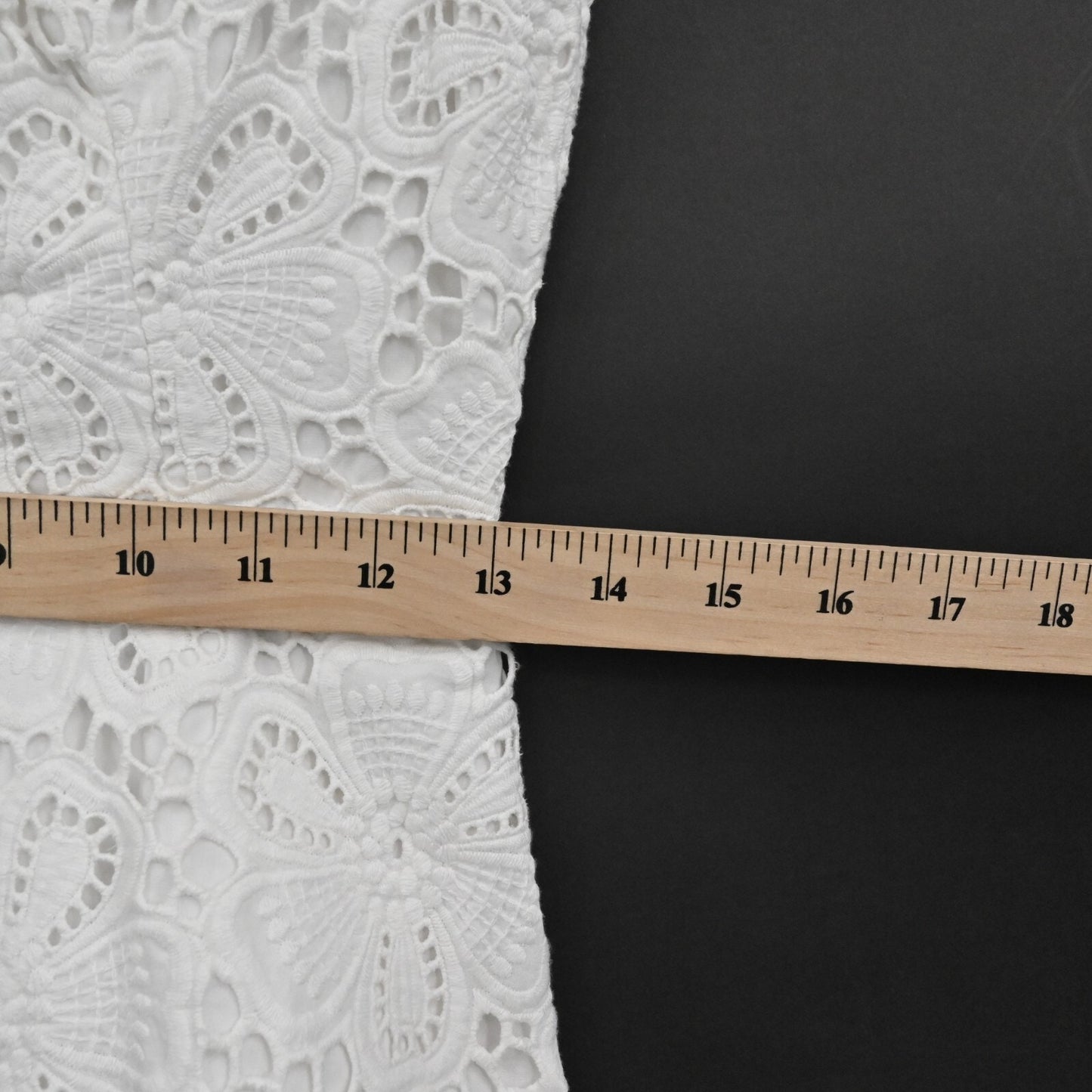 LILLY PULITZER Marla Dress Size 2 Resort White Floral Lace Sleeveless Fit Flare