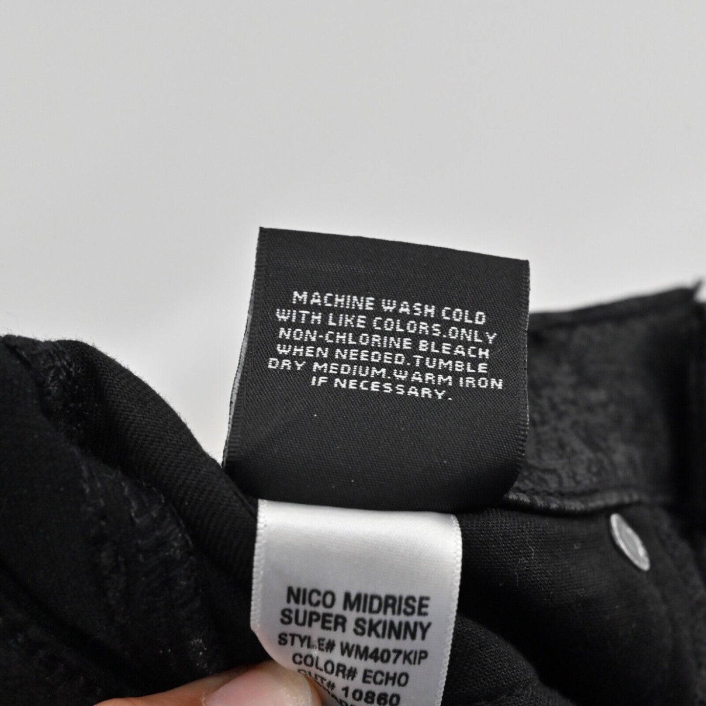 HUDSON Pants Womens Size 30 Black Crackle Nico Mid Rise Super Skinny Stretch USA