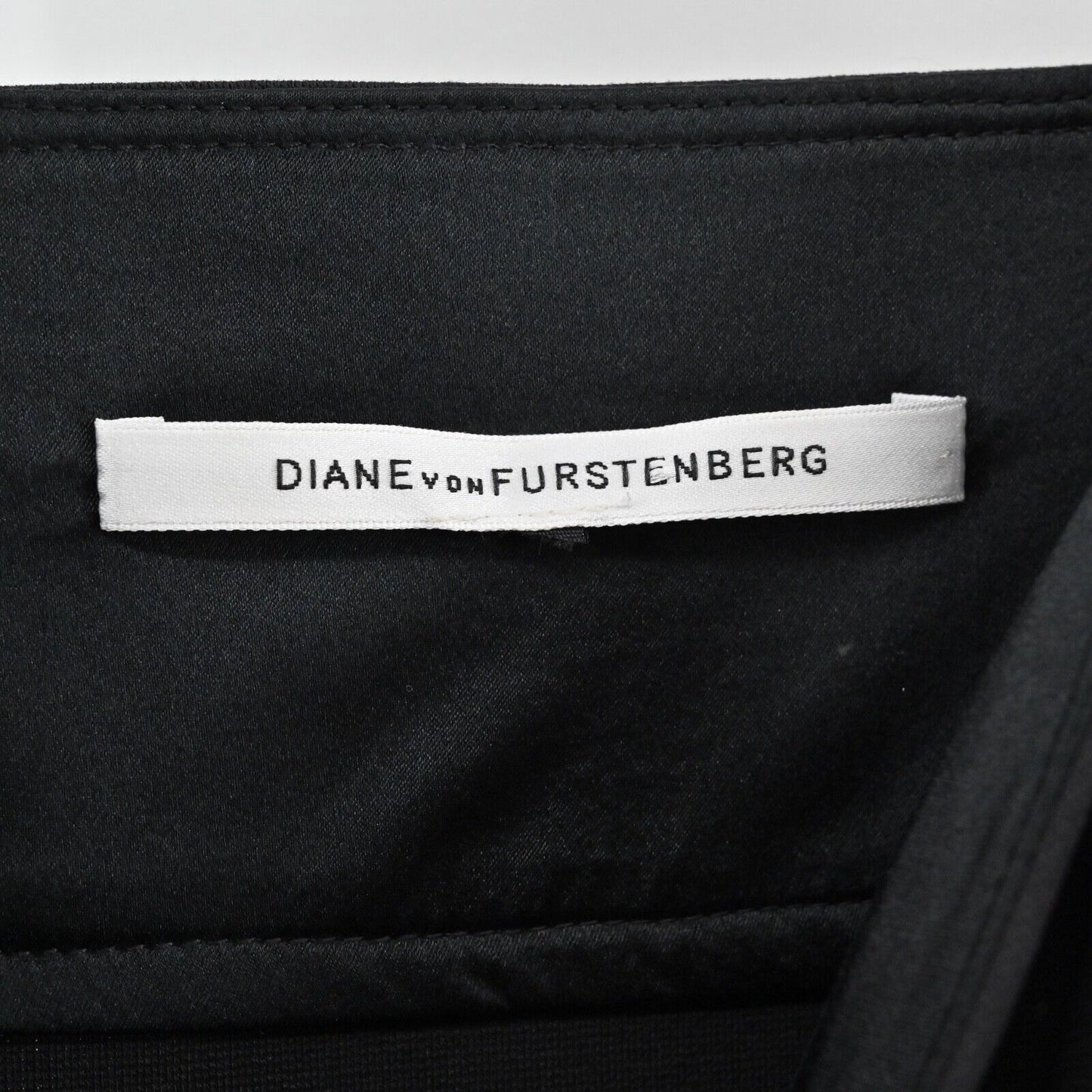 Vtg DIANE VON FURSTENBERG Dress Size S Black Cotton VNeck Bodycon Sheath USA Y2k