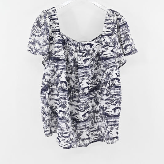 TORRID Top Womens Size 2X Clip Jacquard Square Neck Flutter Sleeve Jungle Toil