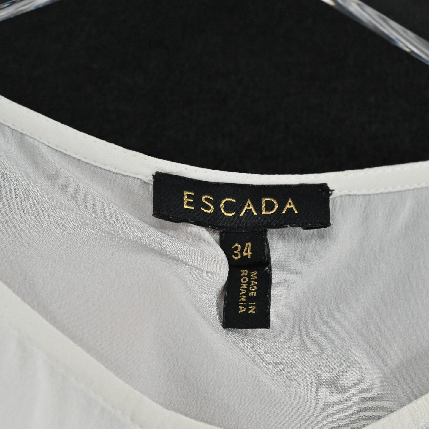 Escada Womens Pleated White Top Size 34 Quiet Luxury Sleeveless Blouse Elegant