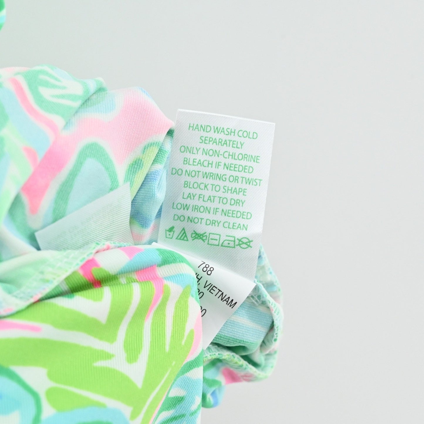 Lilly Pulitzer Bowen Top Size XL Coconut Row Engineered Knit Halter Chain Strap