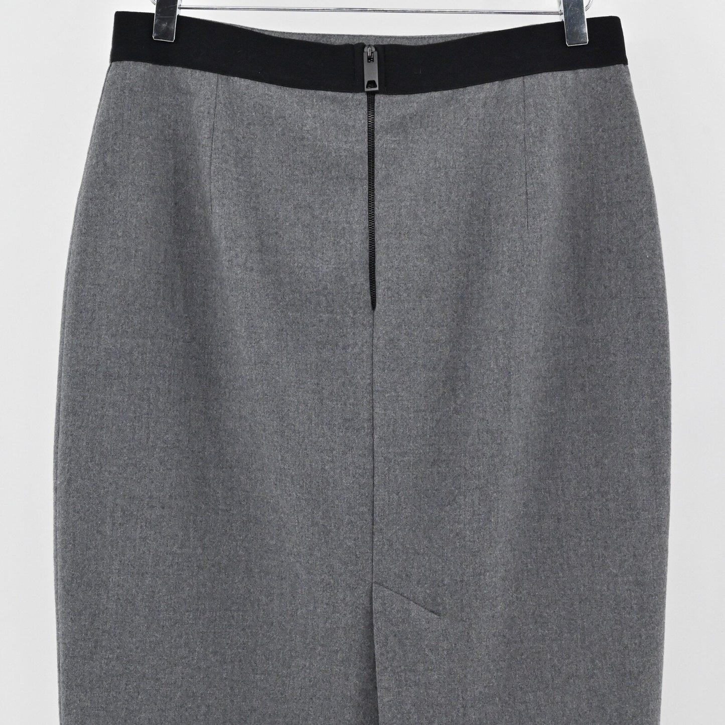 LES COPAINS Gray Wool Skirt Size 46 Knee Length Pencil Minimalist Career Luxury