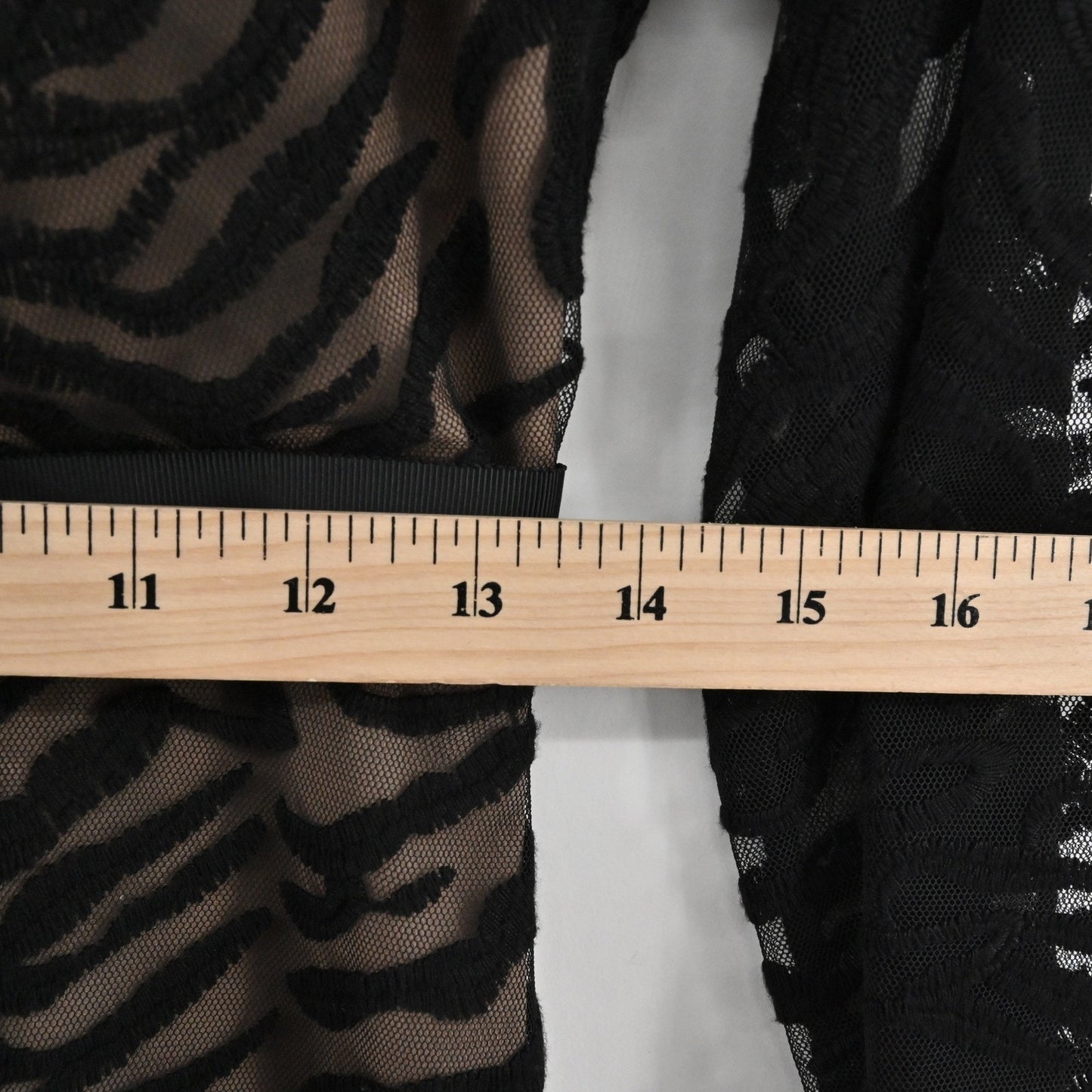 BCBGMAXAZRIA Velvet Burnout Midi Dress Sz 0 Zebra Black Lace Cocktail Whimsical