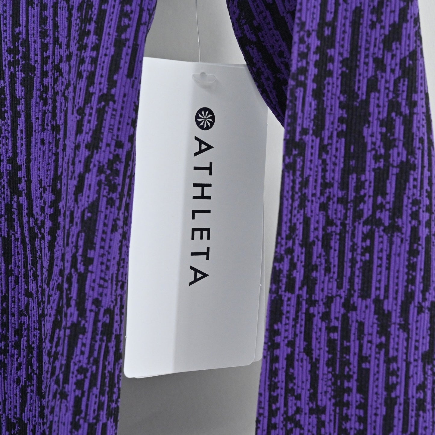 Athleta Flurry Elemental Turtleneck Top Womens XS Purple Black Warm Long Sleeve