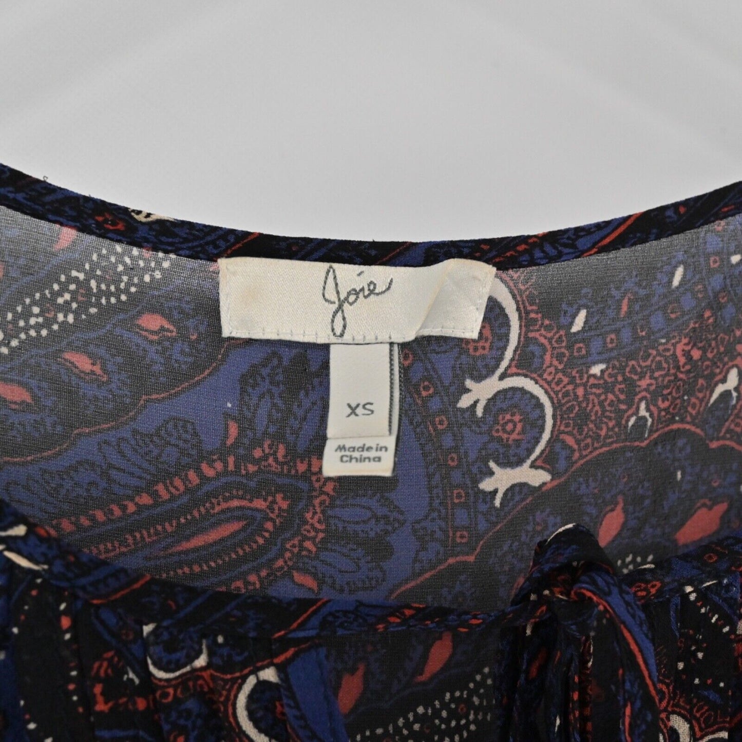 JOIE Top Womens Size XS Blue Paisley Sheer 100% Silk Chiffon Tie Neck 3/4 Sleeve