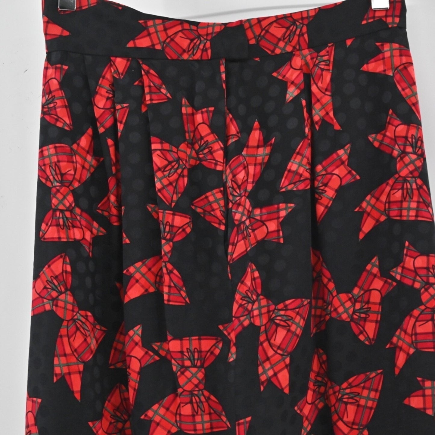 Vtg 80s Holiday Bow Silk Skirt Size 10 Black Red Pleated Ugly Christmas Party