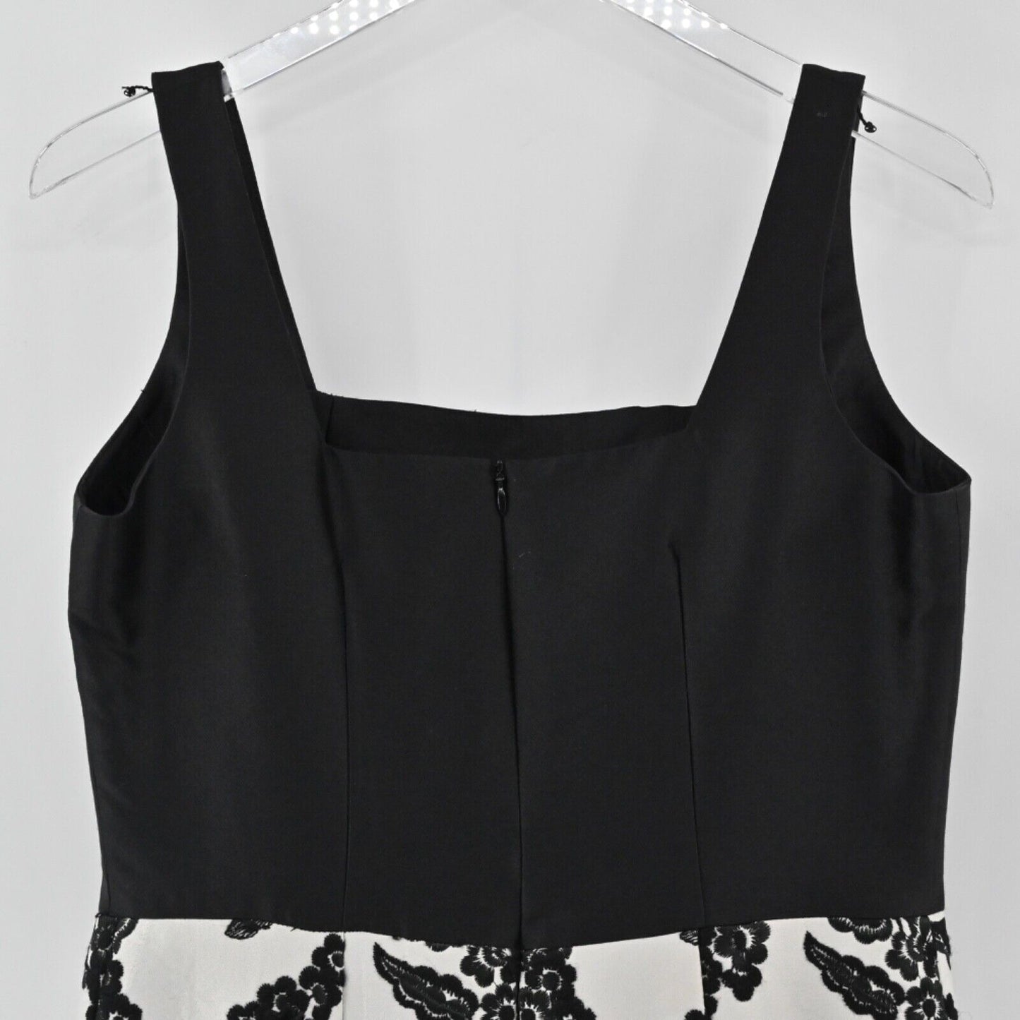 SHANNON MCLEAN Dress Womens Size 10 Black White Floral Embroidered Mini Sheath