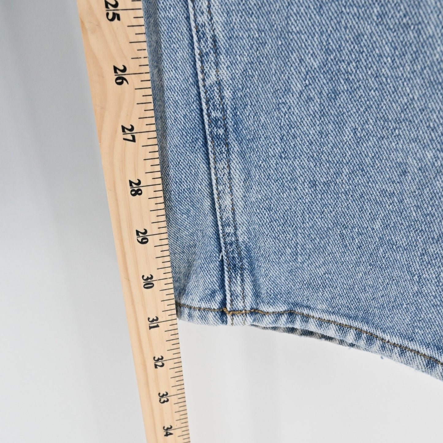 Playboy X Pacsun Slash Mom Jeans Size 25 Distressed Rainbow Paint Pocket Pride