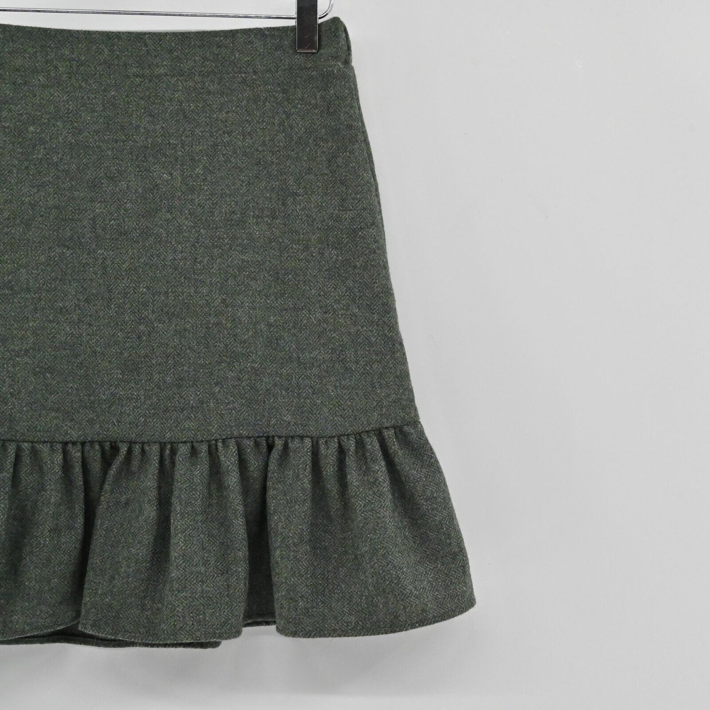 ANN MASHBURN Skirt Womens Size S Wool Ruffle Green Black Herringbone Mini