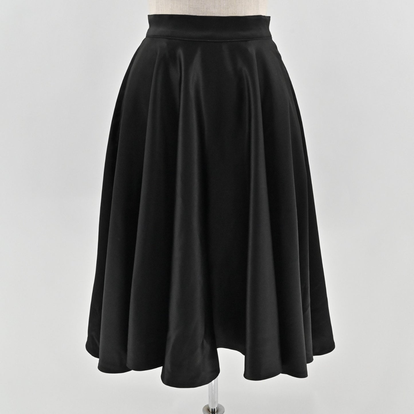 Vixen By Micheline Pitt Black Swing Skirt Size XS Satin Retro Classic Pinup Girl