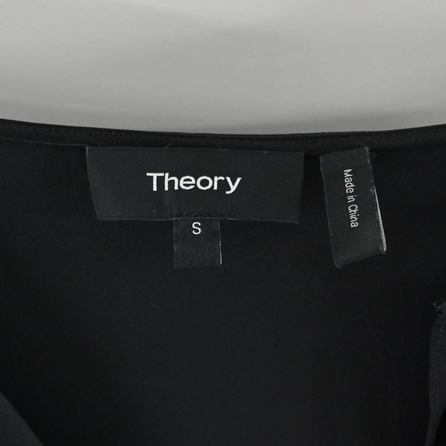 Theory Womens Stretch Satin Volume Sleeve Top Size S Black Silk Minimalist Glam