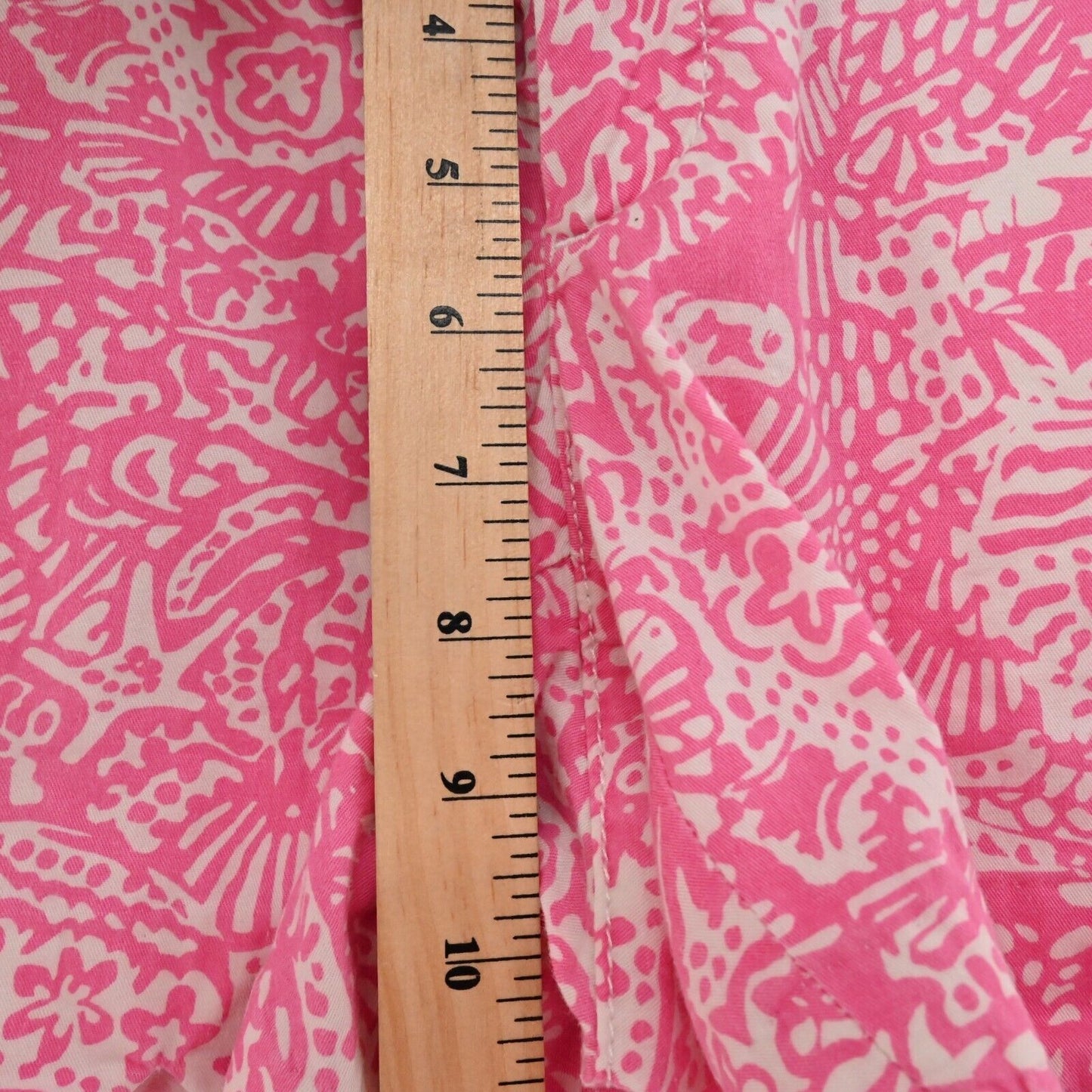 LILLY PULITZER Shorts Womens Size 4 Buttercup Scalloped 5" Pink White Print