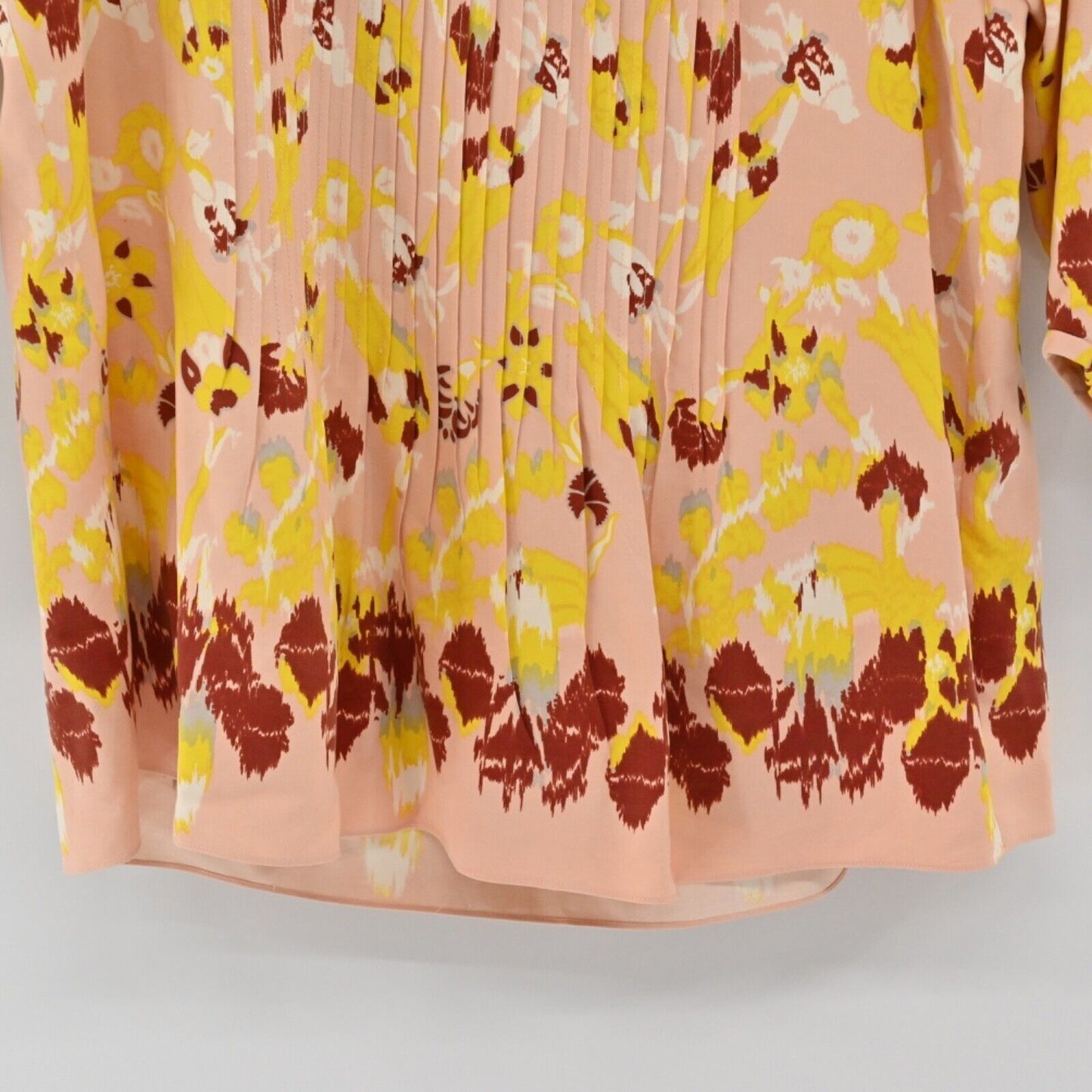 TIBI Top Womens Sz 4 Blush Pink Boho Floral 100% Silk Pleated 3/4 Sleeve Blouse