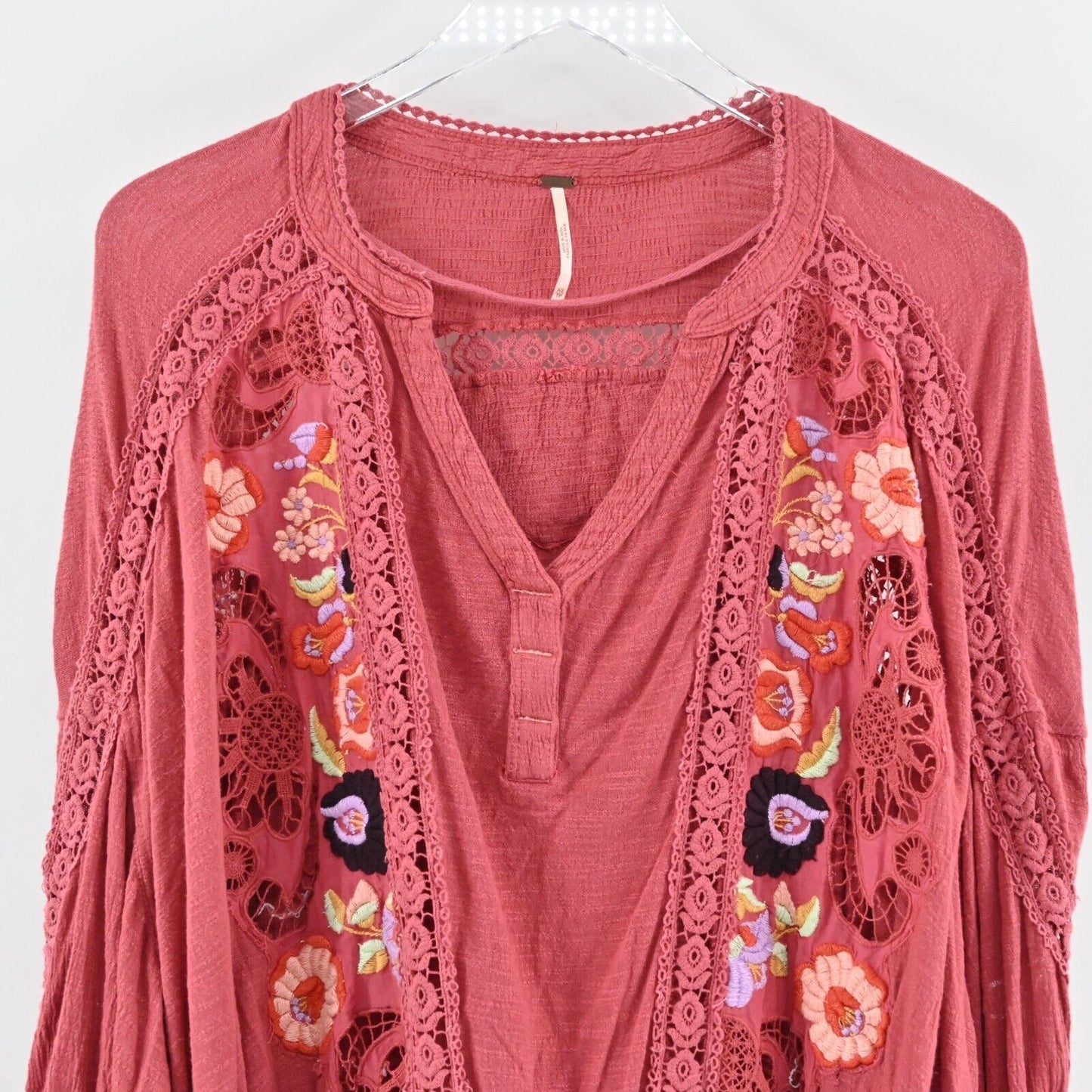 FREE PEOPLE Top Womens Sz XS Sarafina Embroidered Top Sangria Combo Pink Boho